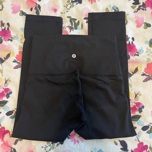 LuluLemon 3/4 length black leggings